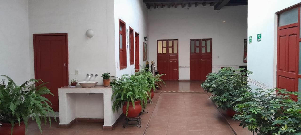 Posada De San Agustin パツクアロ エクステリア 写真