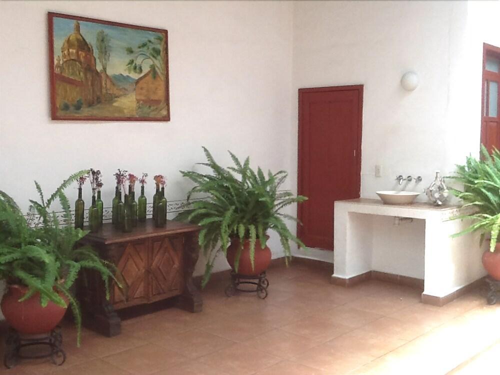 Posada De San Agustin パツクアロ エクステリア 写真